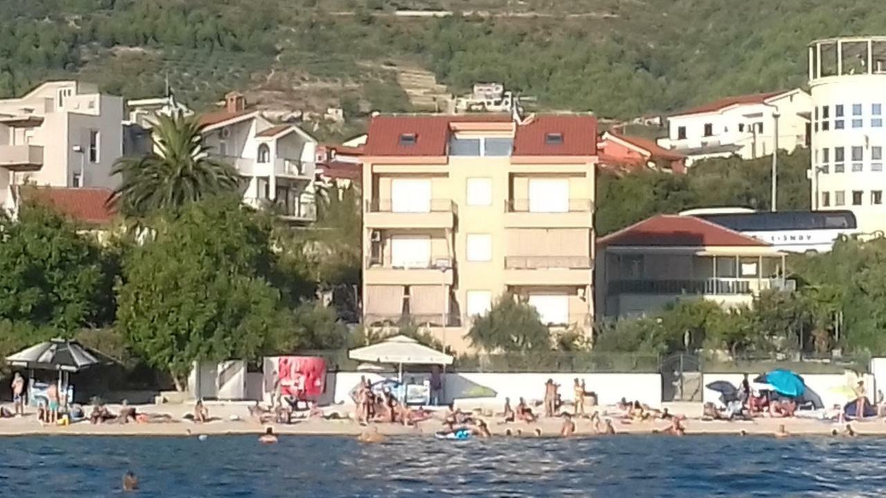Cappuccino Podstrana