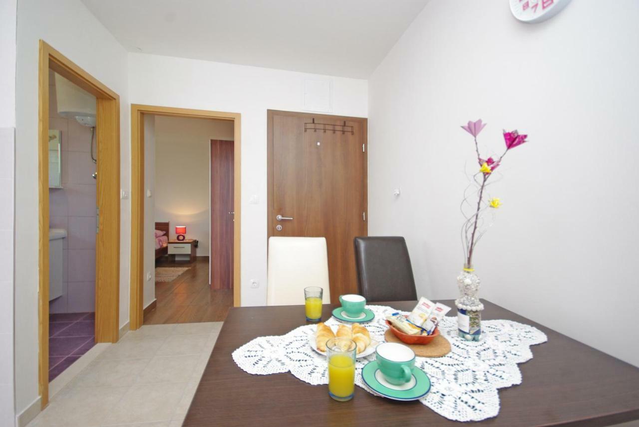 Cappuccino Apartment Podstrana